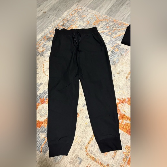 Carhartt Scrubs - Picture 4 of 8